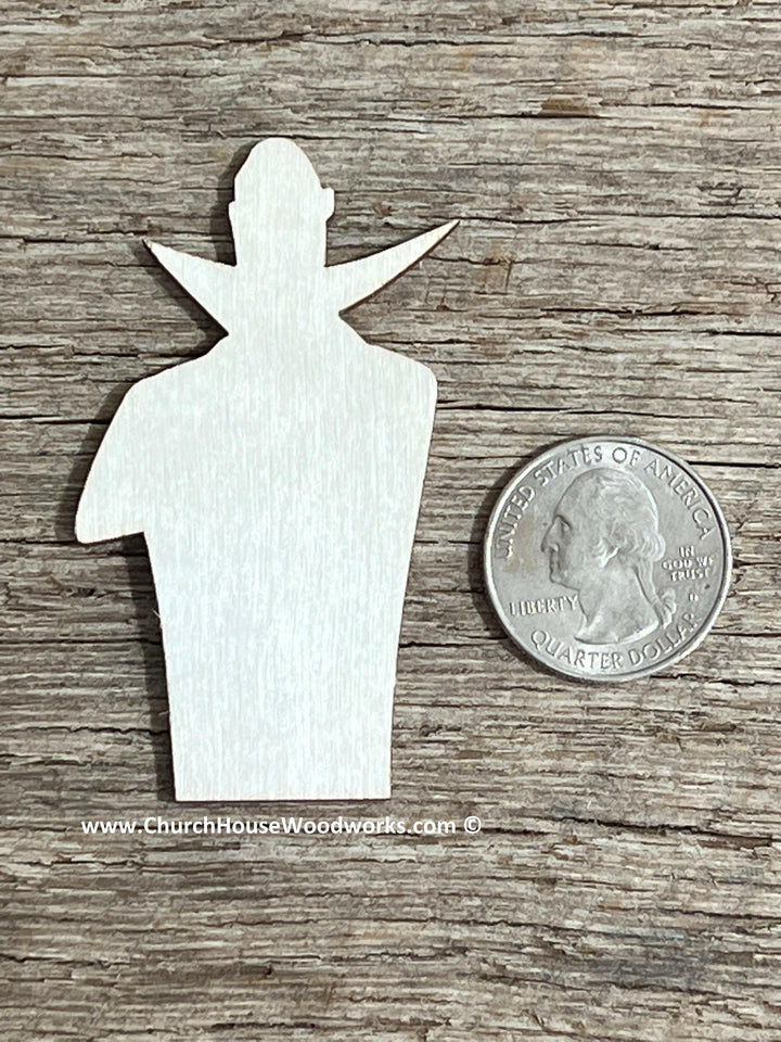 2.5 INCH WOOD VAMPIRE DRACULA HALLOWEEN CRAFT 