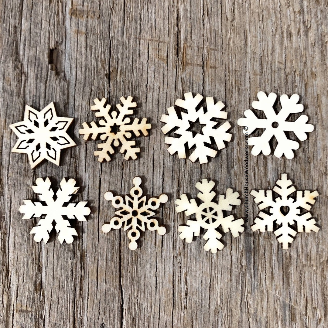 Wooden Snowflake Christmas Ornaments Set of 25 For Sale – Church