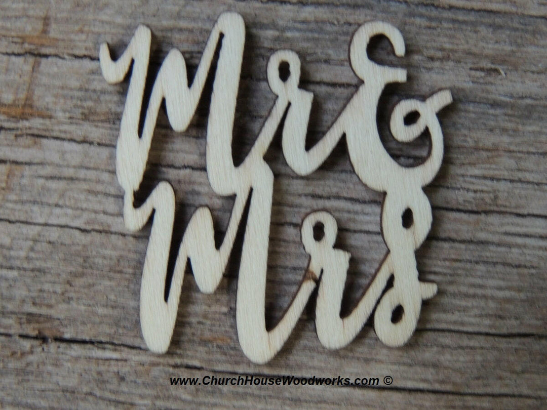 Mr&Mrs cursive wood words - 25 ct